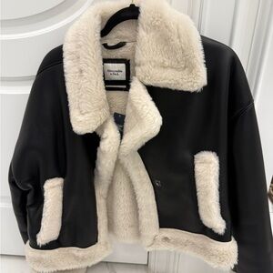 Abercrombie & Fitch Women's Black and Cream Jacket